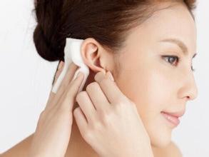 容易诱发中耳炎的因素有哪些