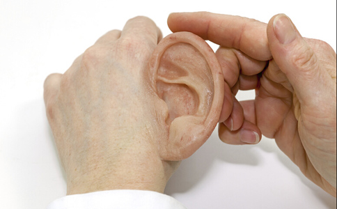 中耳炎日常生活中需注意什么